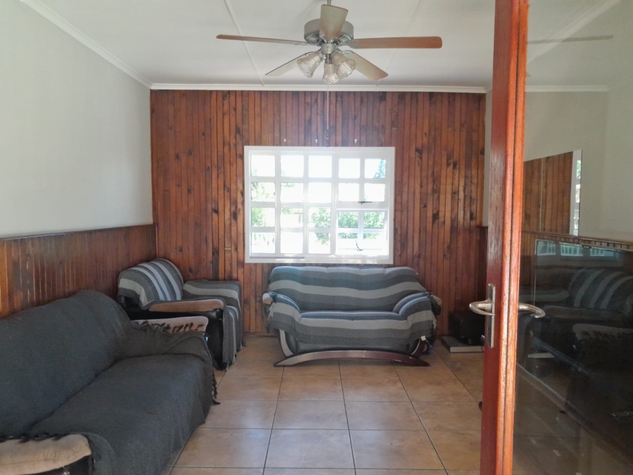 4 Bedroom Property for Sale in Balmoral Eastern Cape